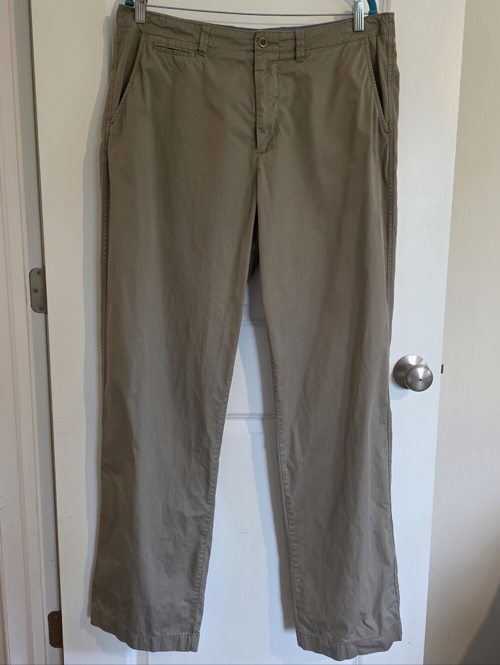 J. Crew Men's Cotton Chino Pants in Light Khaki Classic Relaxed Fit 36x36 Tall